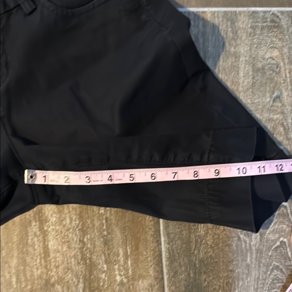 Kut from the Kloth Black Bermuda Shorts Versatile Style - Picture 9 of 15